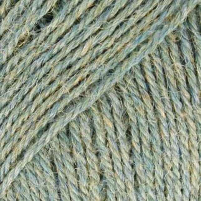 Drops Alpaca - A Twist of Yarn